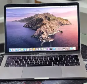 New Laptop Apple MacBook Pro 2019 16GB Intel Core i7 SSD 512GB