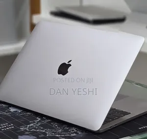 New Laptop Apple MacBook Pro 2019 16GB Intel Core i7 SSD 512GB
