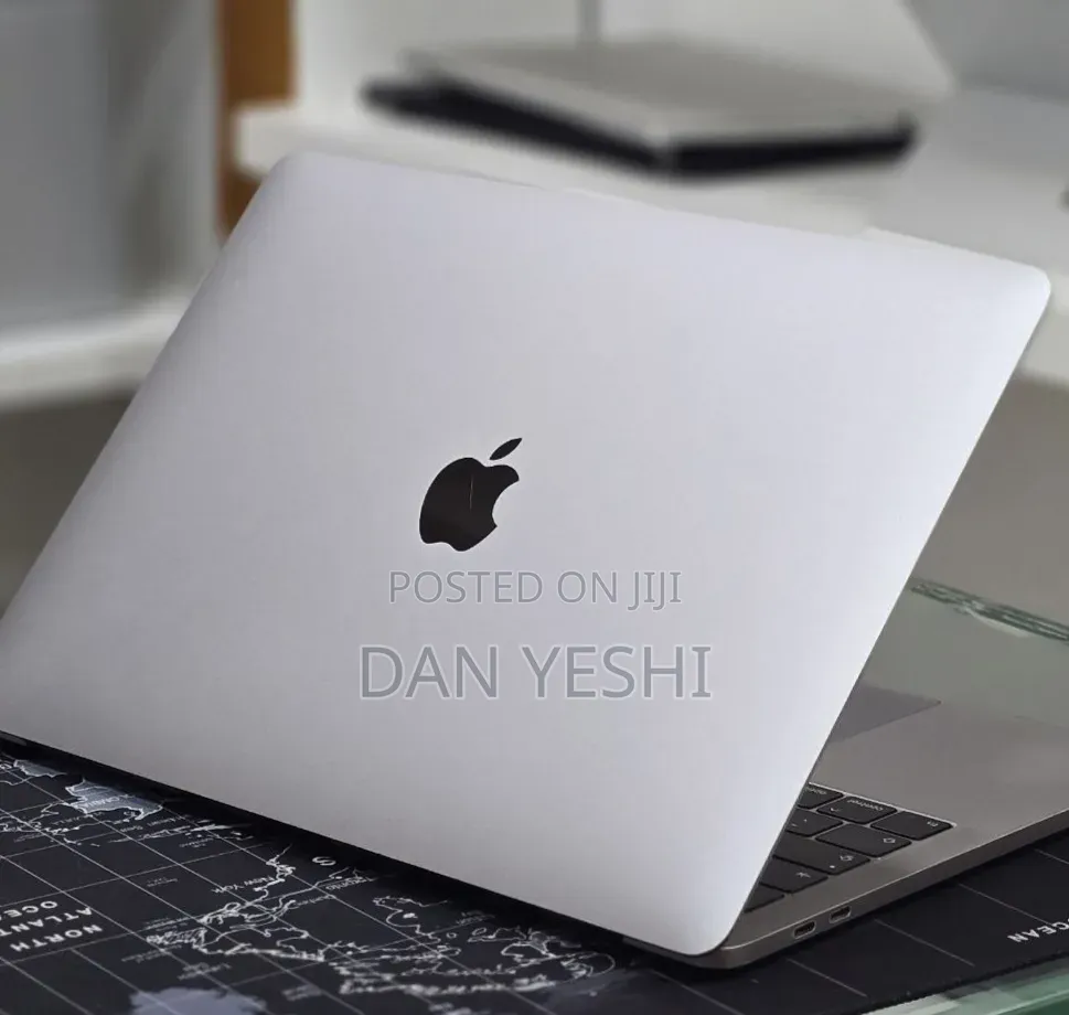 New Laptop Apple MacBook Pro 2019 16GB Intel Core i7 SSD 512GB