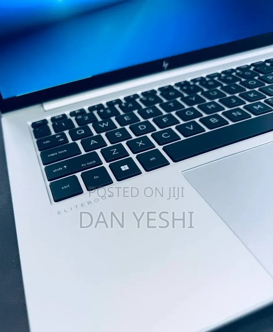 New Laptop HP EliteBook 840 G10 16GB Intel Core i7 SSD 512GB