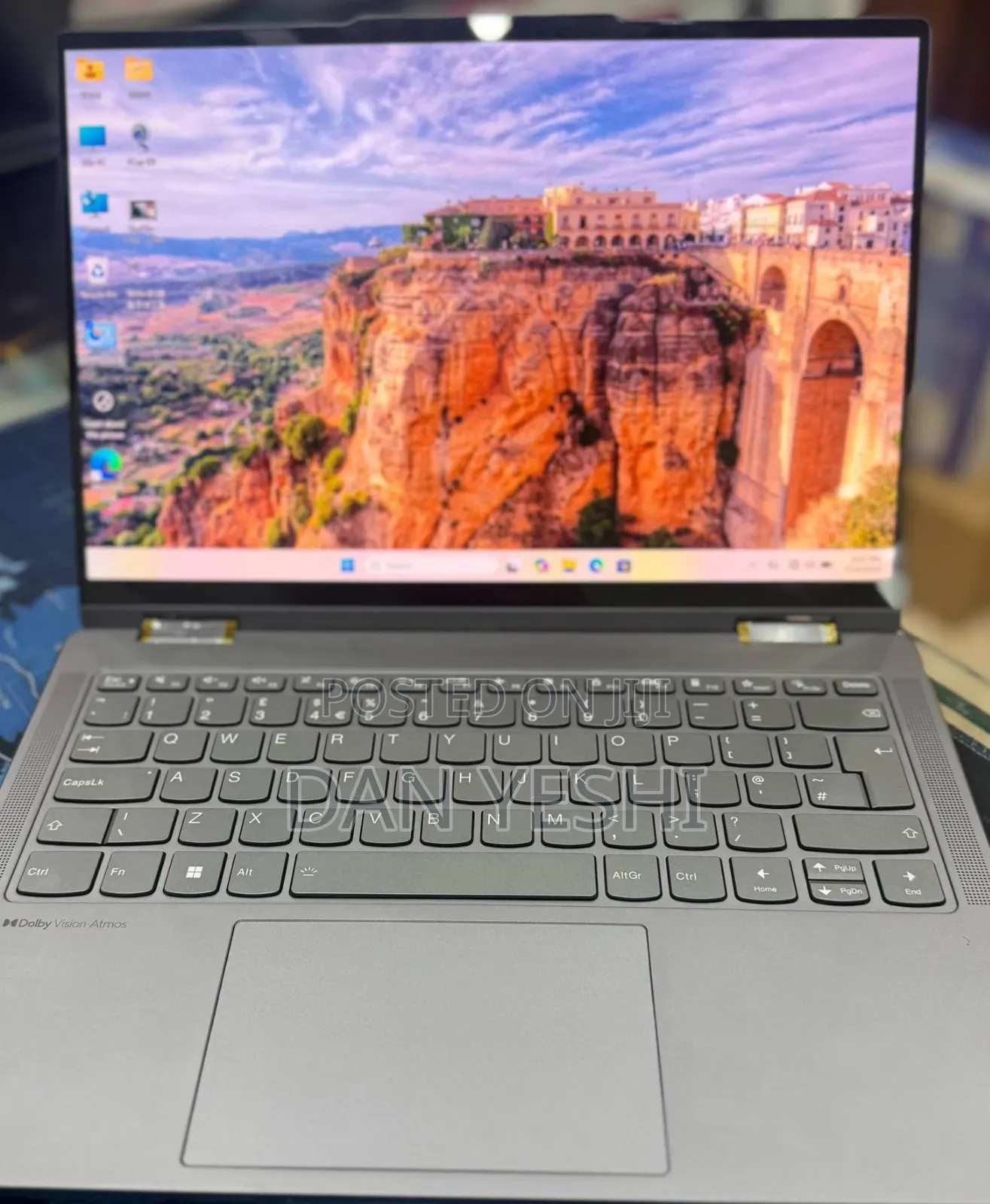New Laptop Lenovo Yoga 2 16GB AMD Ryzen 7 SSD 512GB