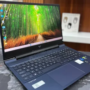 New Laptop HP Victus 16 16GB Intel Core i7 SSD 512GB