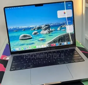 New Laptop Apple MacBook Pro 2023 M3 8GB Apple M3 Pro SSD 512GB