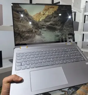 New Laptop Lenovo Yoga 7i 16GB AMD Ryzen 7 SSD 512GB