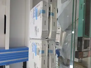 Sony VPL-DX102