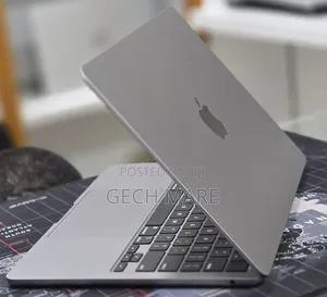New Laptop Apple MacBook Air 2022 M2 8GB Intel SSD 256GB
