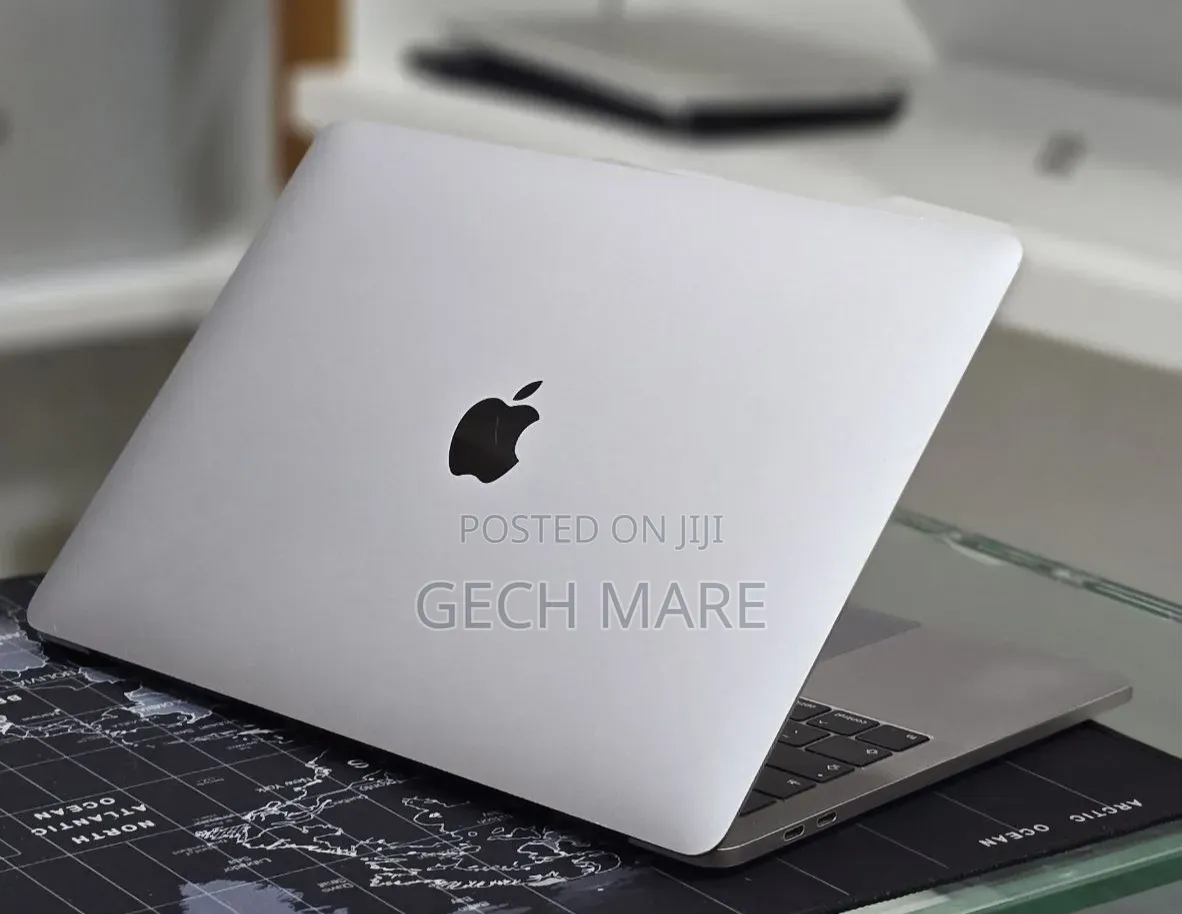 New Laptop Apple MacBook Pro 2019 16GB Intel Core i7 SSD 512GB