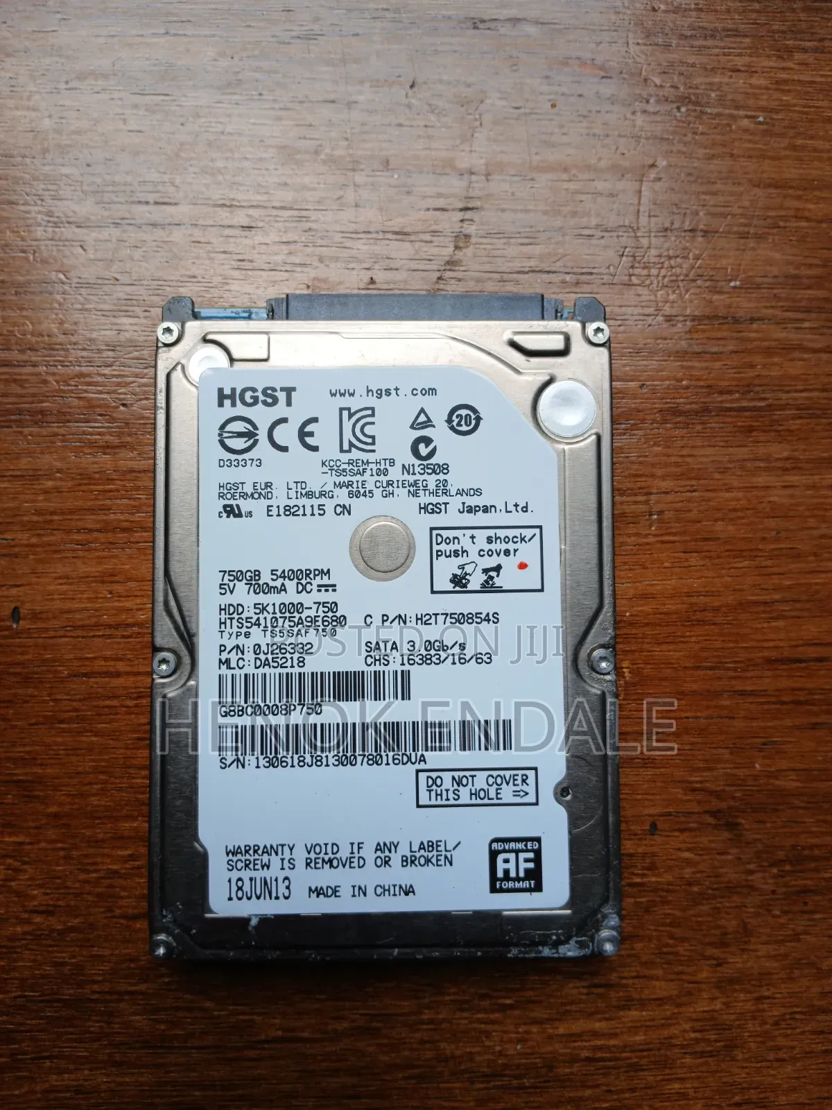 750 GB HGST Internal Hard Disk
