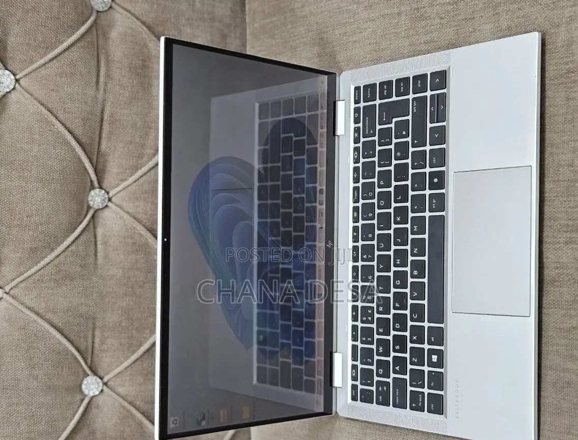 New Laptop HP EliteBook 1040 G8 32GB Intel Core i7 SSD 512GB