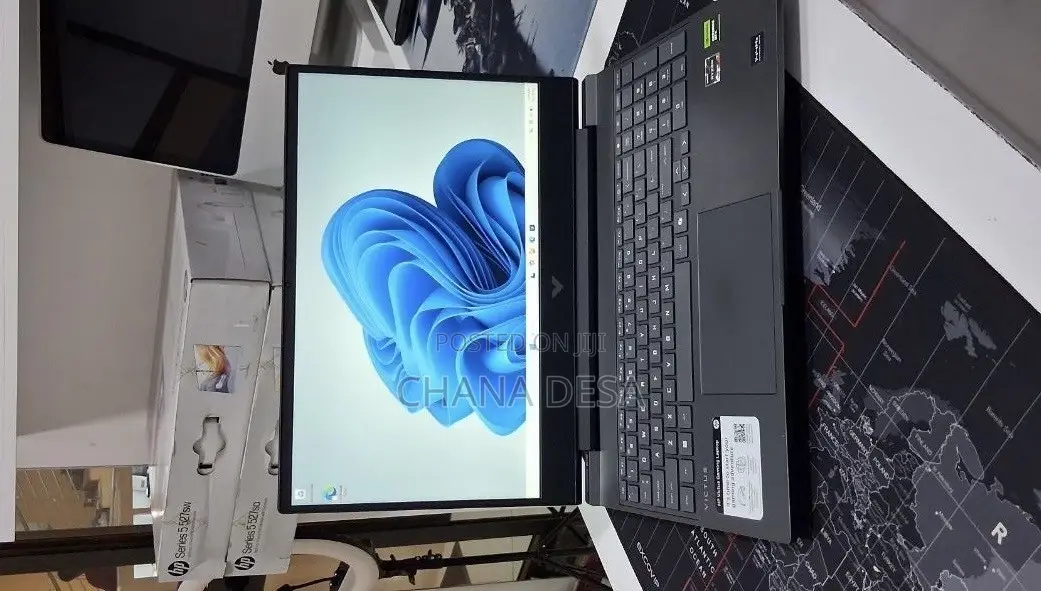 New Laptop HP Victus 15 16GB AMD Ryzen 7 SSD 512GB