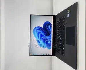 New Laptop Dell XPS 15 16GB Intel Core i7 SSD 512GB
