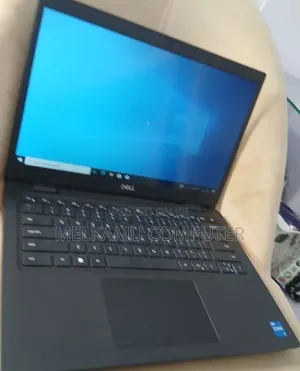 New Laptop Dell Latitude 3420 8GB Intel Core i5 SSD 512GB