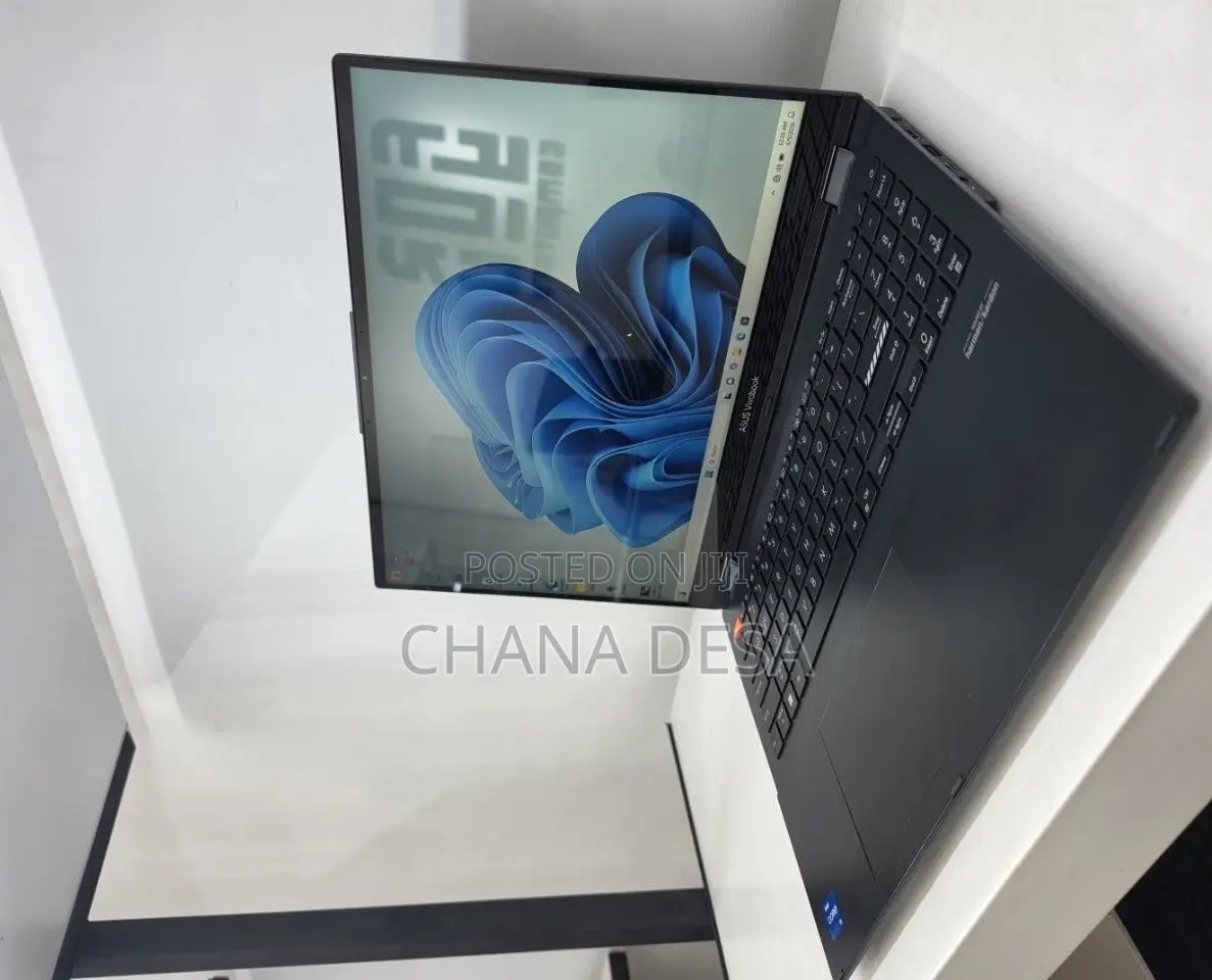 New Laptop Asus Vivobook 15 16GB Intel Core i5 SSD 512GB