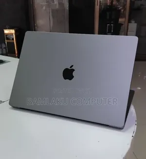 New Laptop Apple MacBook Pro 2021 M1 Max 32GB Apple M1 Max SSD 1T