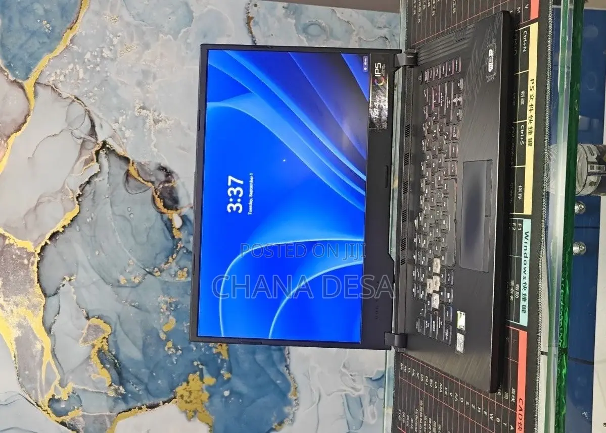 New Laptop Asus 16GB Intel Core i7 SSD 512GB