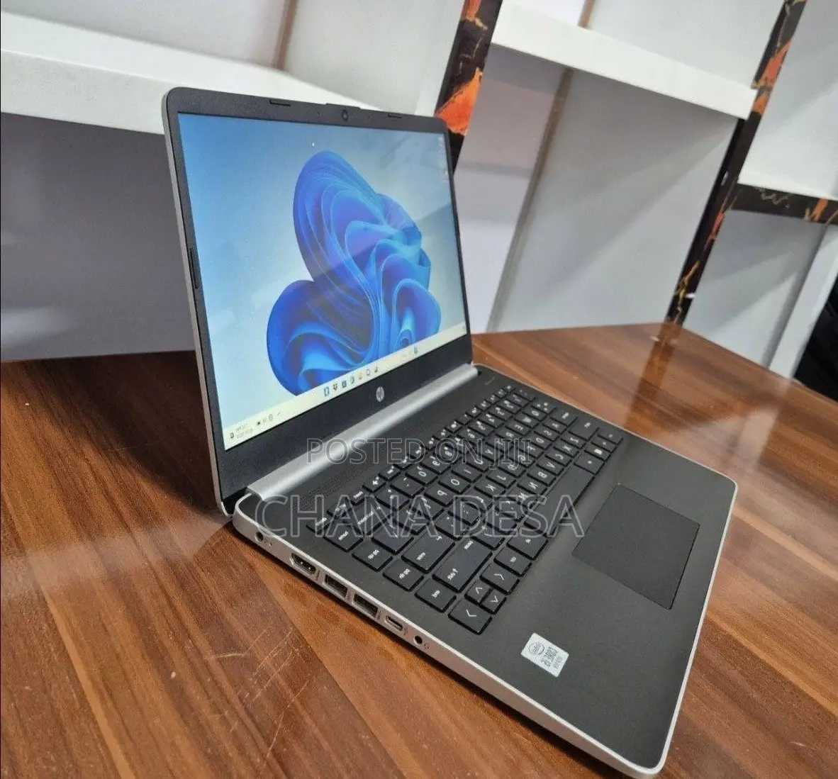 New Laptop HP 8GB Intel Core i5 SSD 256GB
