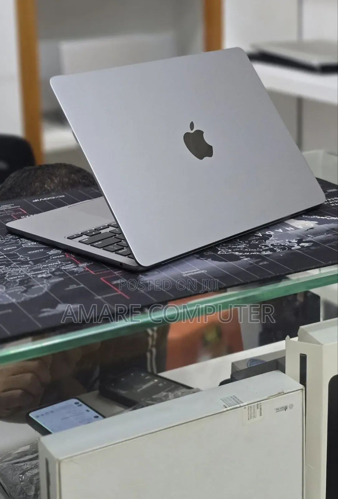 New Laptop Apple MacBook Air 2022 M2 8GB Apple M2 SSD 256GB