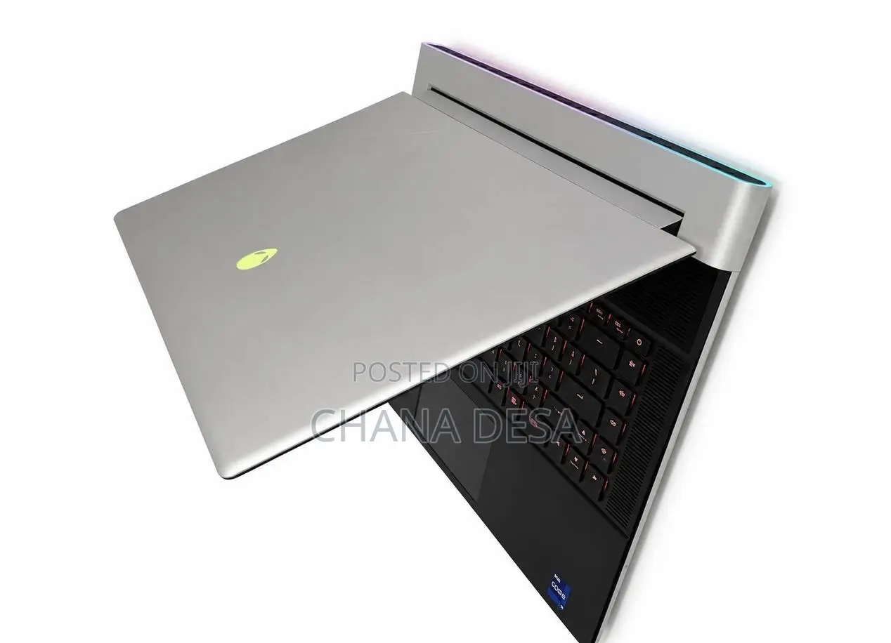 New Laptop Alienware X16 r1 32GB Intel Core i9 SSD 1T