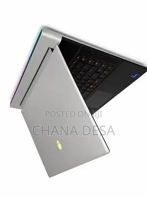 New Laptop Alienware X16 r1 32GB Intel Core i9 SSD 1T