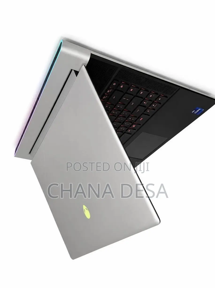 New Laptop Alienware X16 r1 32GB Intel Core i9 SSD 1T