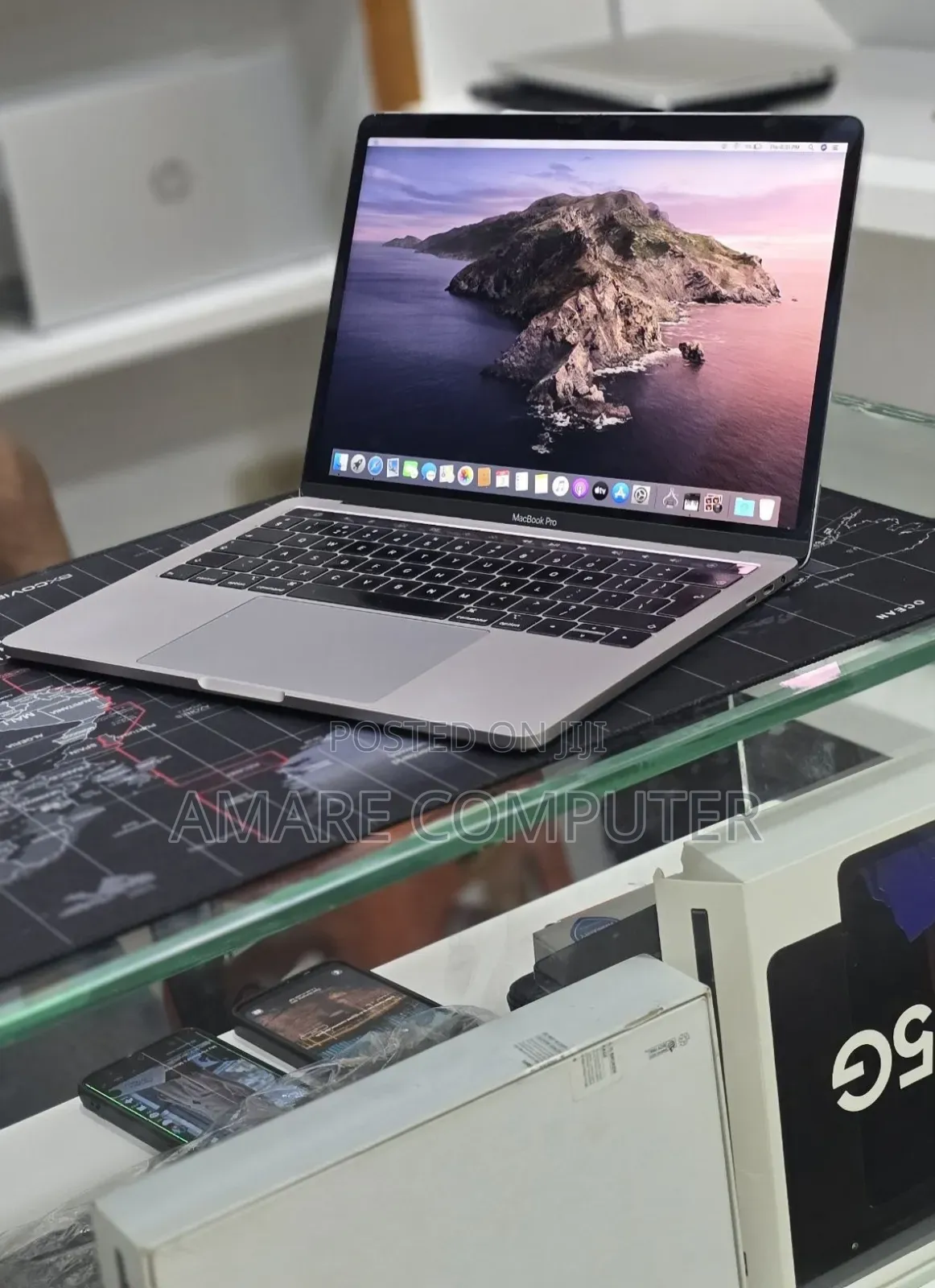 New Laptop Apple MacBook Pro 2019 16GB Intel Core i7 SSD 512GB