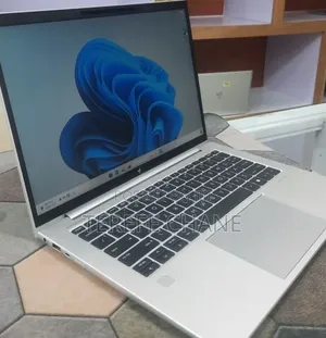 New Laptop HP EliteBook 840 G9 16GB Intel Core i7 SSD 512GB