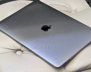 New Laptop Apple MacBook Pro 2019 16GB Intel Core i7 SSD 512GB