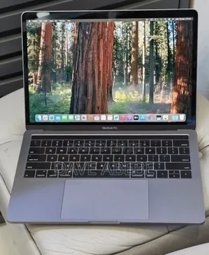 New Laptop Apple MacBook Pro 2019 16GB Intel Core i7 SSD 512GB
