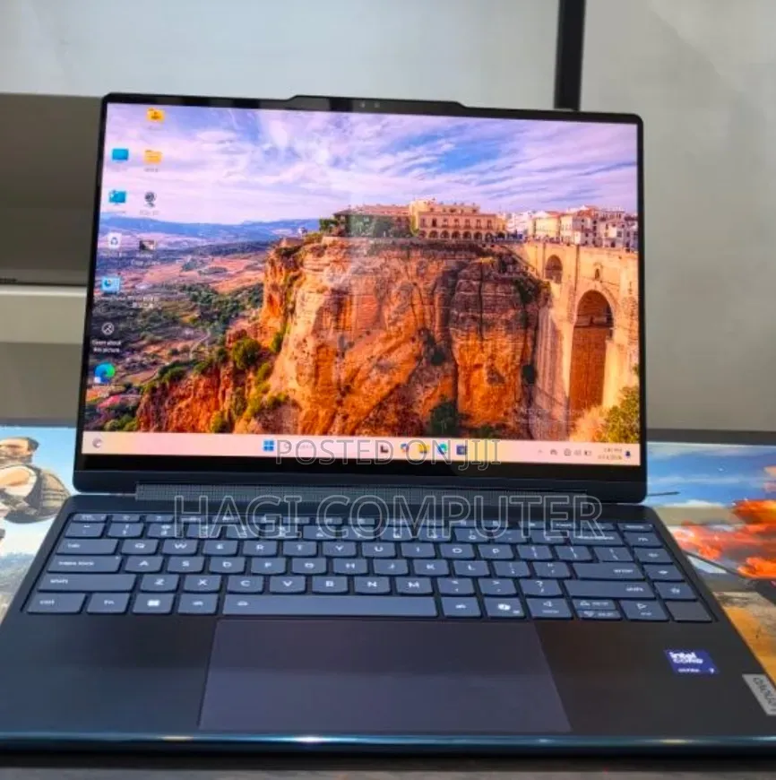 New Laptop Lenovo Yoga 9 16GB Intel Core Ultra 7 SSD 1T