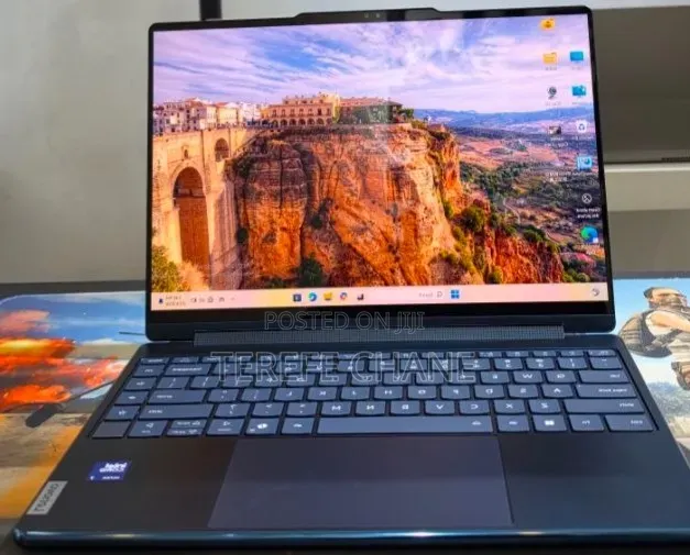 New Laptop Lenovo Yoga 9 16GB Intel Core Ultra 7 SSD 1T