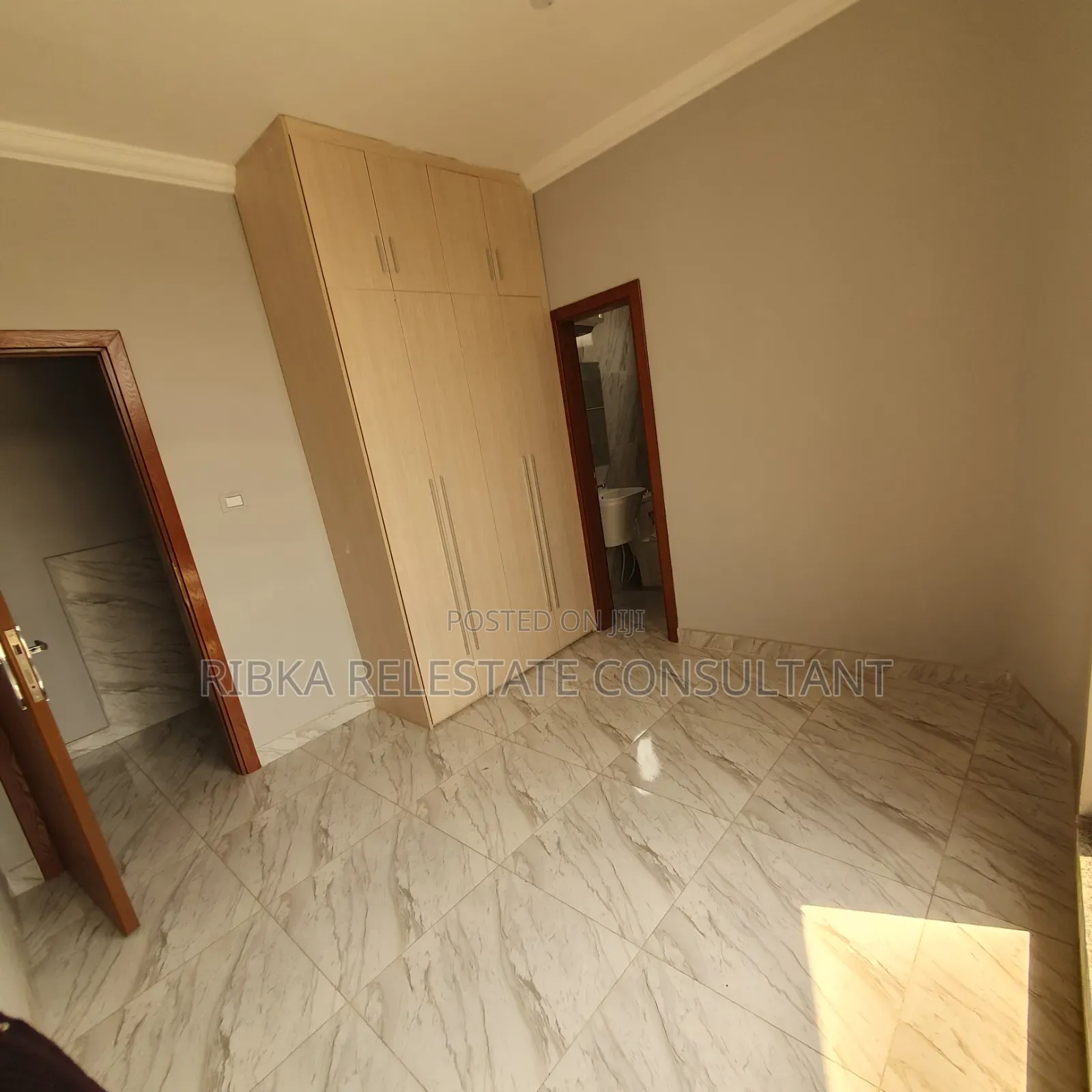 Furnished 1bdrm Apartment in Heya, Bole for sale