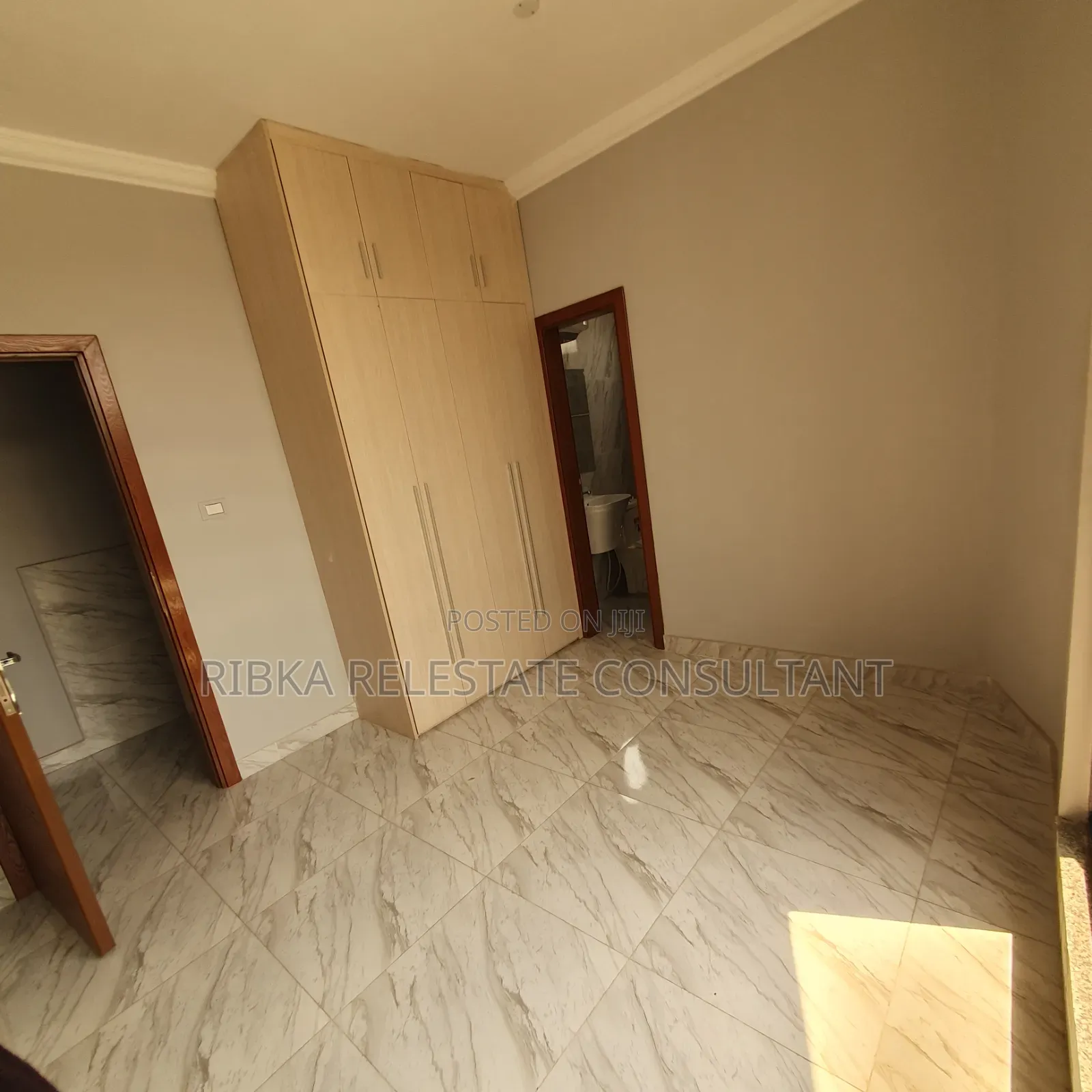 Furnished 1bdrm Apartment in Heya, Bole for sale