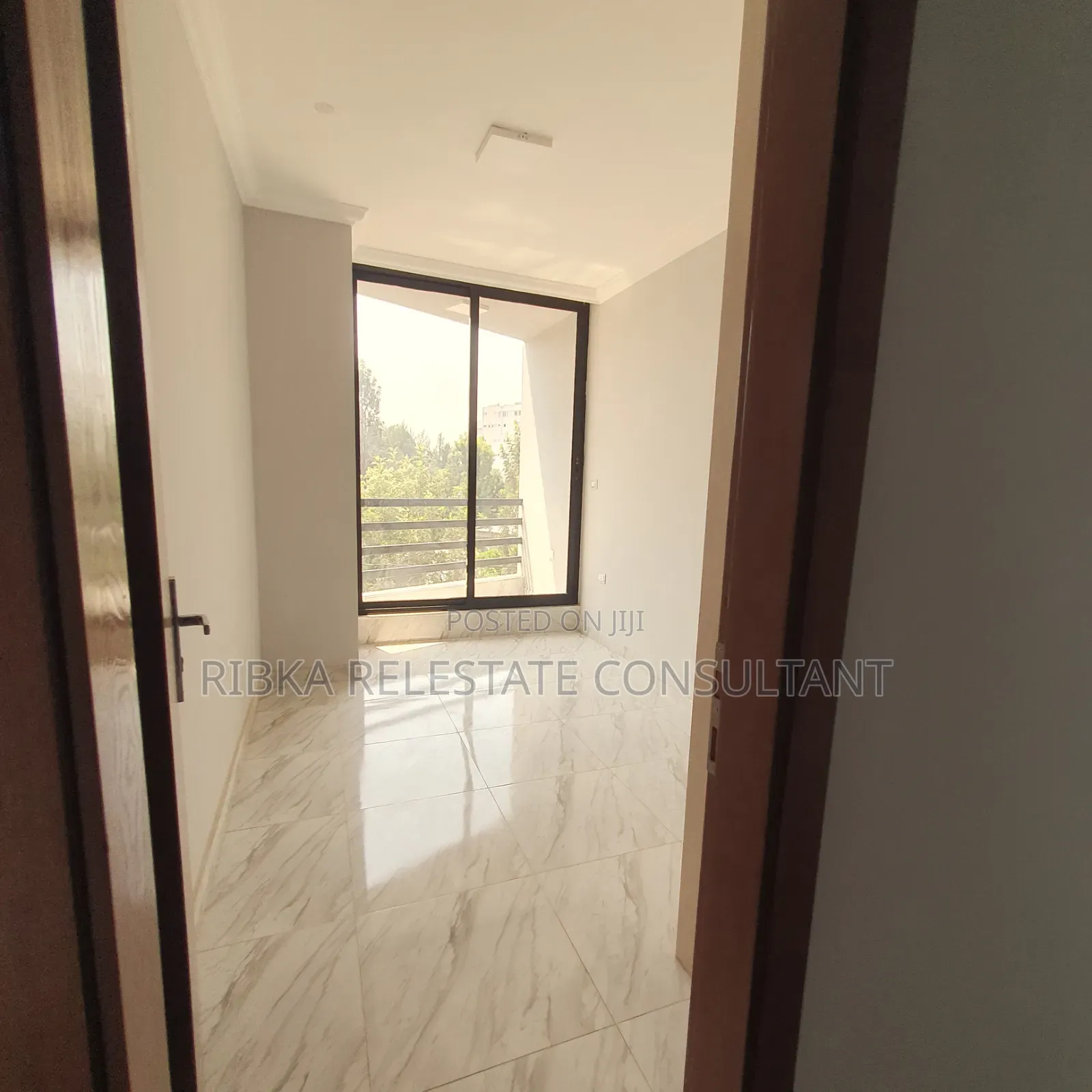 Furnished 1bdrm Apartment in Heya, Bole for sale