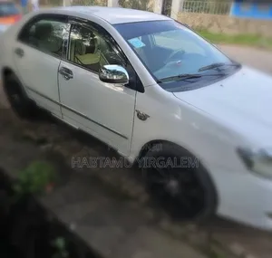Toyota Corolla 2005 White