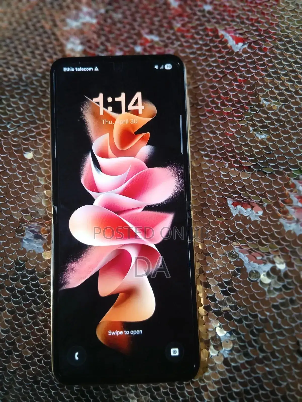 New Samsung Galaxy Z Flip3 5G 256 GB White