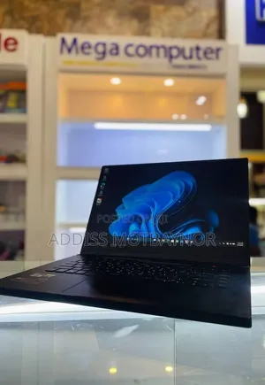 New Laptop Asus ROG Zephyrus G15 16GB Intel Core Ultra 7 SSD 512GB