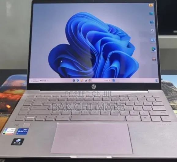 New Laptop HP Pavilion 14 16GB Intel Core i7 SSD 512GB