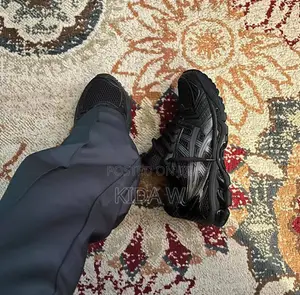Asics Kayeno Trple Black
