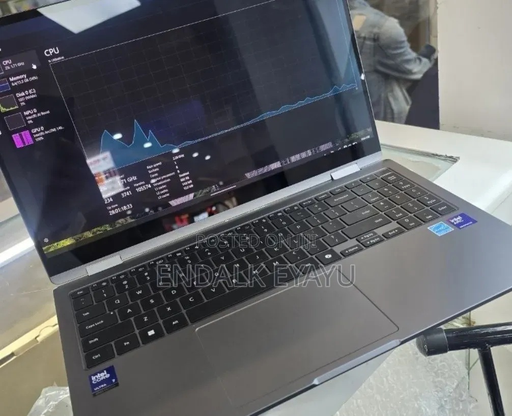 New Laptop Samsung 16GB Intel Core Ultra 7 SSD 512GB