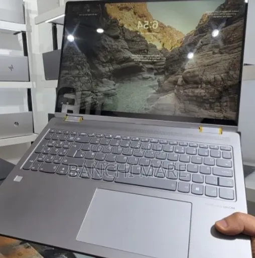 New Laptop Lenovo Yoga 7i 16GB AMD Ryzen 7 SSD 512GB