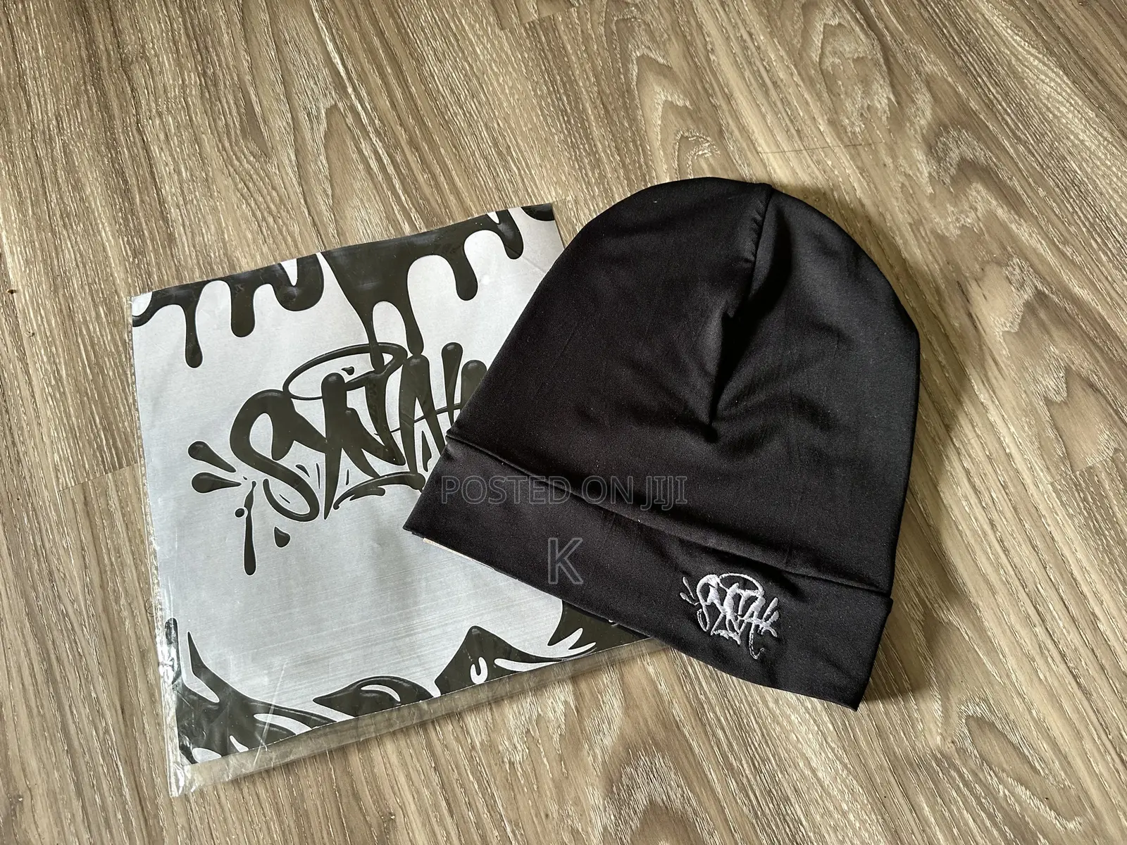 Black Syna World Skull Cap