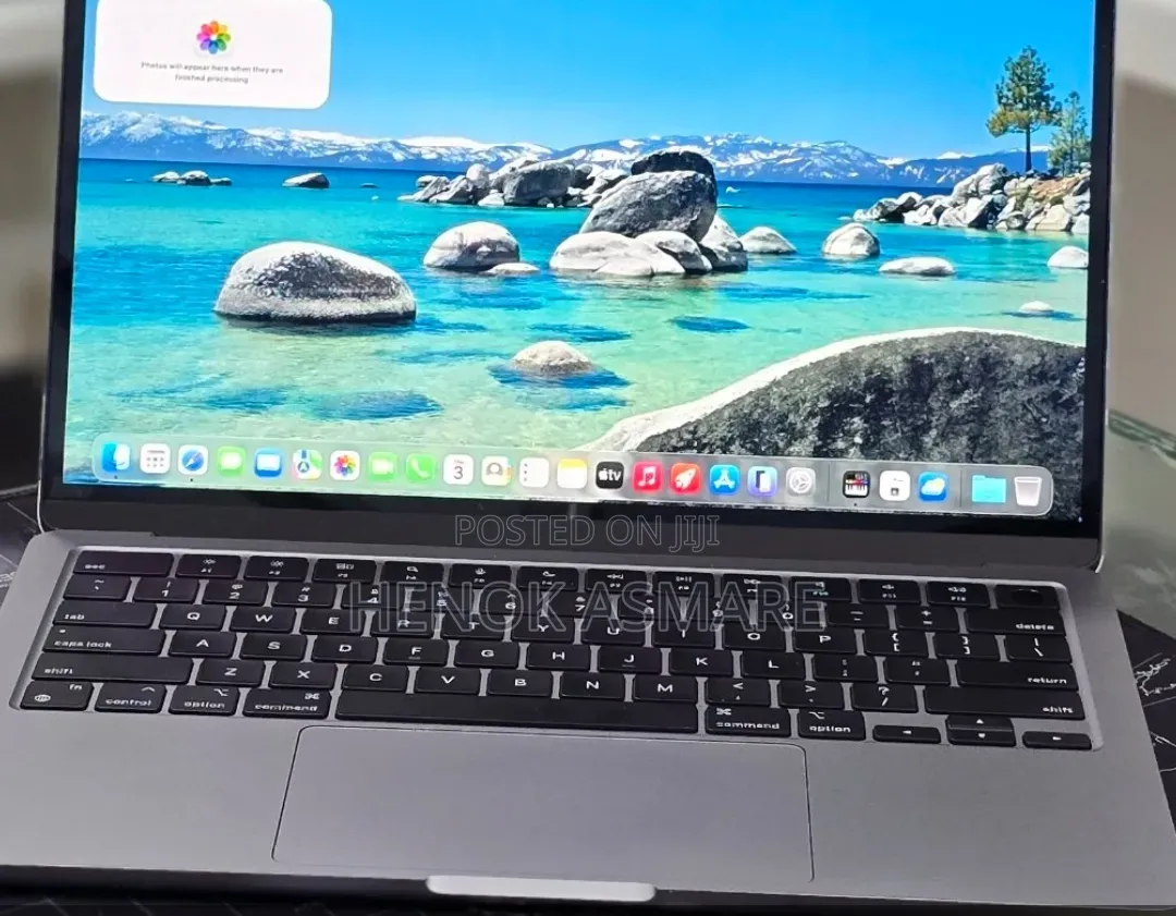 New Laptop Apple MacBook Air 2022 M2 8GB Apple M2 SSD 256GB