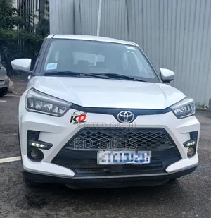 Toyota Raize 2022 White