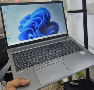 New Laptop HP ZBook 15 16GB Intel Core i7 SSD 512GB