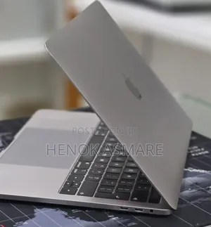 New Laptop Apple MacBook Pro 2019 16GB Intel Core i7 SSD 512GB