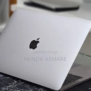 New Laptop Apple MacBook Pro 2019 16GB Intel Core i7 SSD 512GB