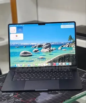 New Laptop Apple MacBook Air 2025 M4 16GB Apple M4 SSD 256GB