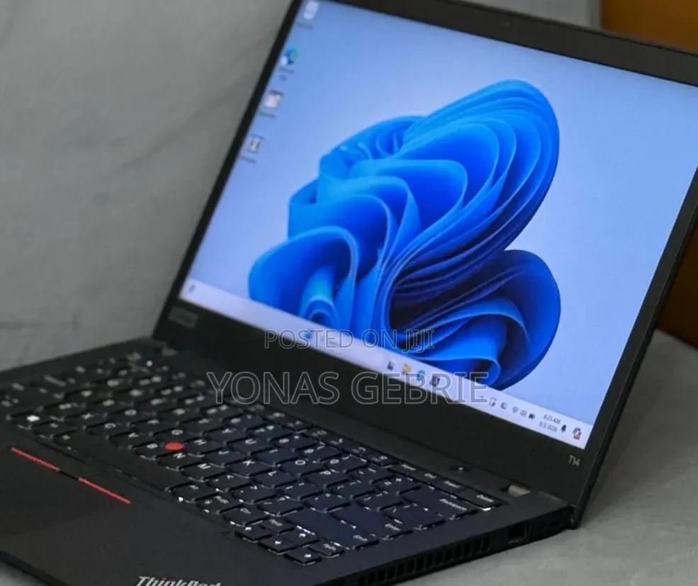 New Laptop Lenovo 16GB Intel Core i5 SSD 512GB