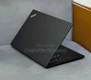 New Laptop Lenovo ThinkPad T14 16GB Intel Core i5 SSD 512GB
