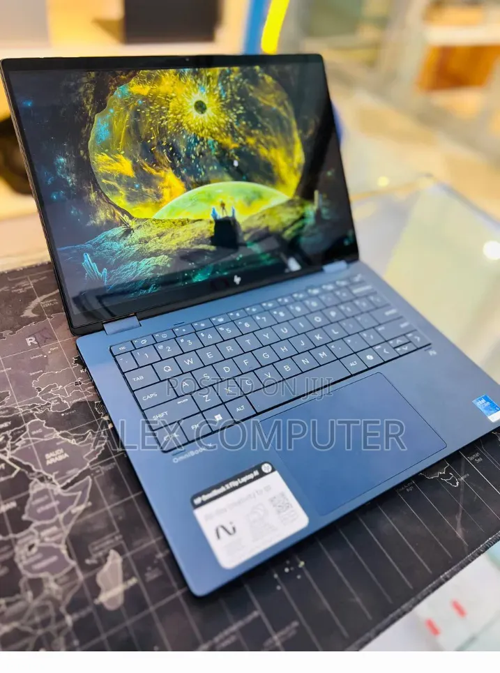 New Laptop HP OmniBook X Flip 14" 16GB Intel Core 5 SSD 512GB